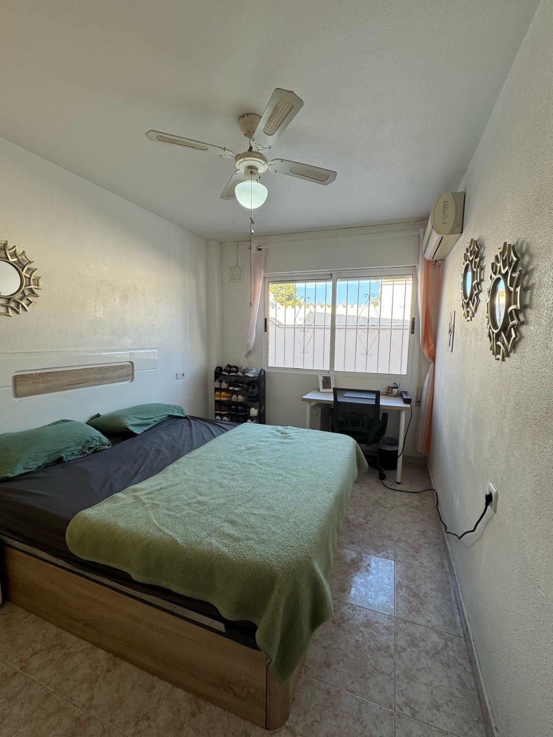 Bungalow 3 dormitorios , 2 baños en los altos, Orihuela Costa + piscina comunitaria !