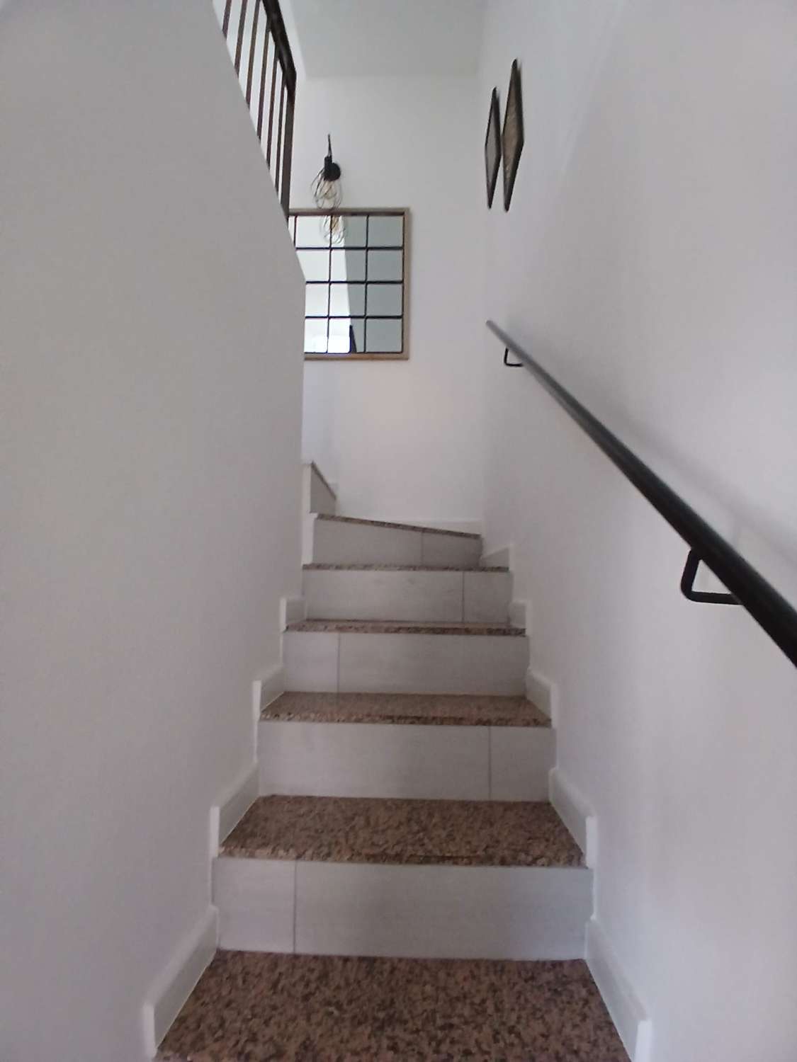 Dúplex de 3 dormitorios y 2 baños con 2 piscinas comunitarias
