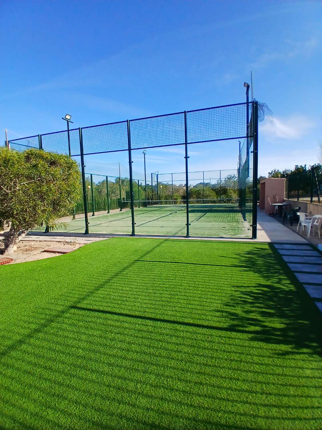 Dúplex de 3 dormitorios y 2 baños con 2 piscinas comunitarias