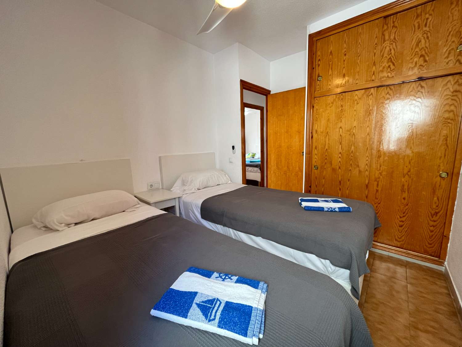 Precioso apartamento de 3 dormitorios y 1 baño cerca de la playa de la Mata.