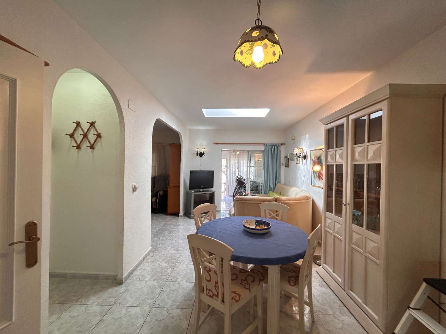 Bonito bungalow orientado al oeste en Las Chismosas