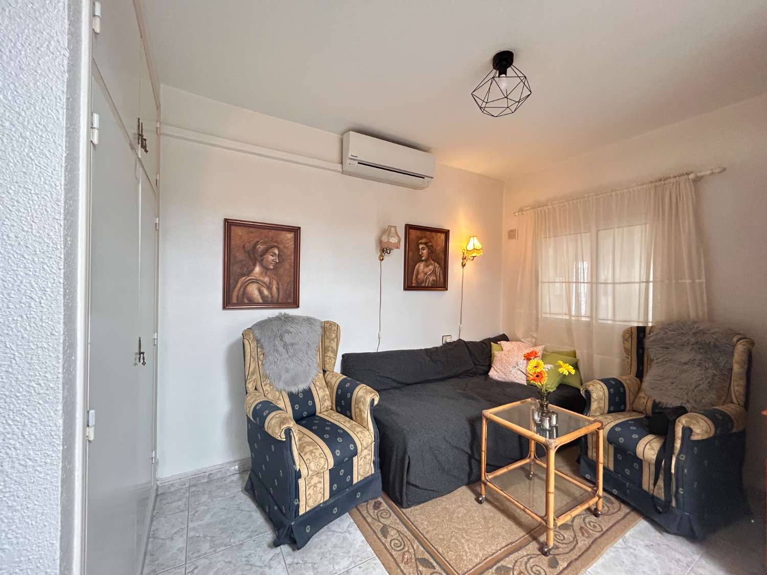 Bonito bungalow orientado al oeste en Las Chismosas