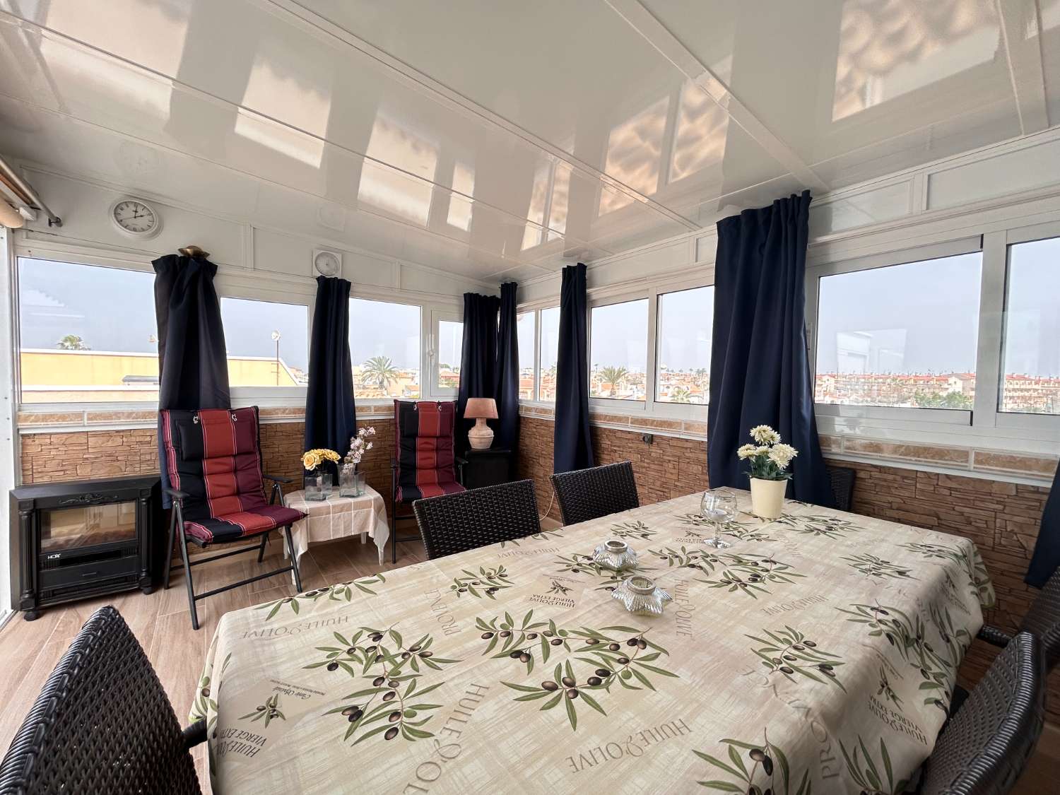 Precioso apartamento con vistas al mar