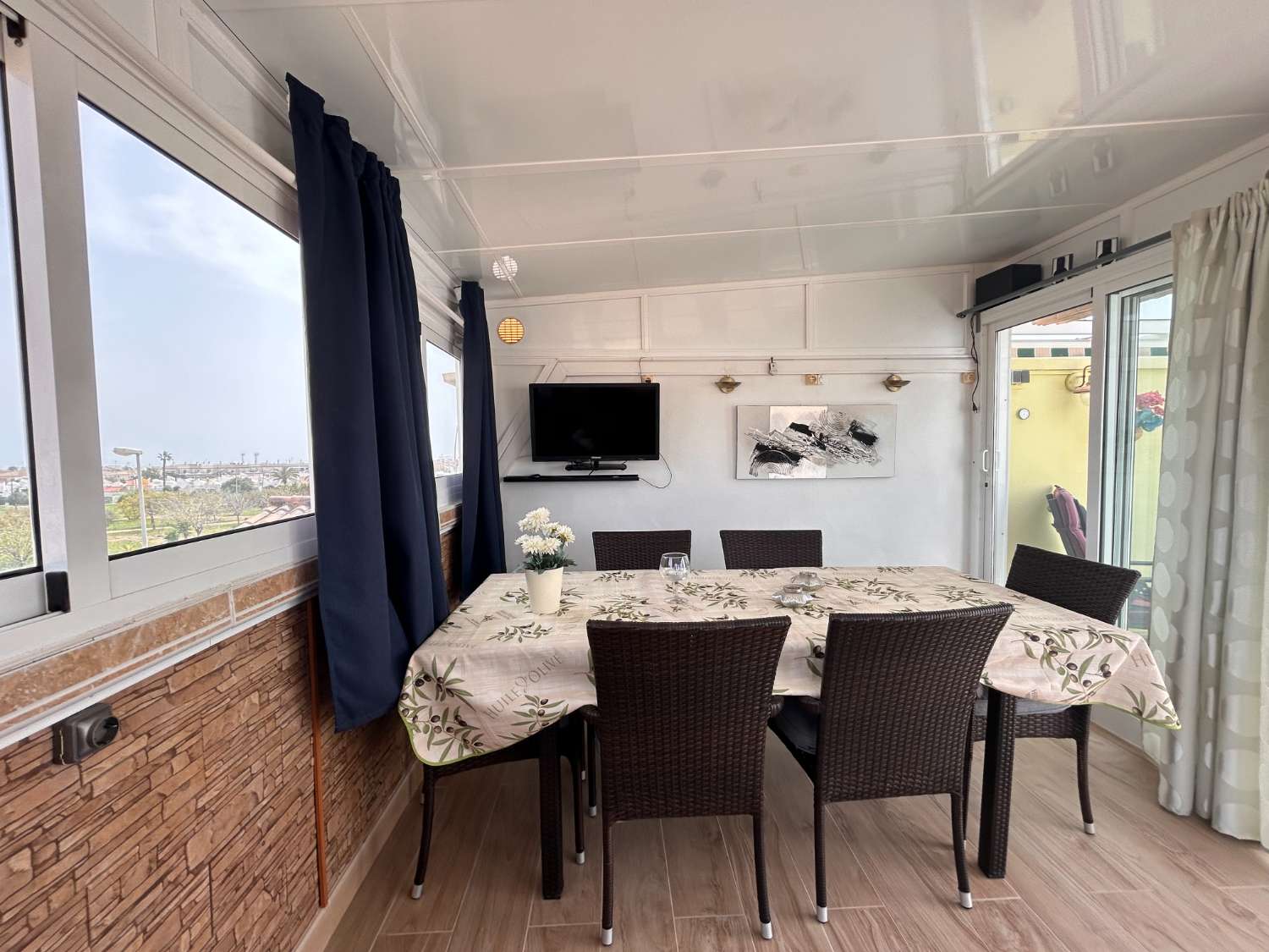 Precioso apartamento con vistas al mar