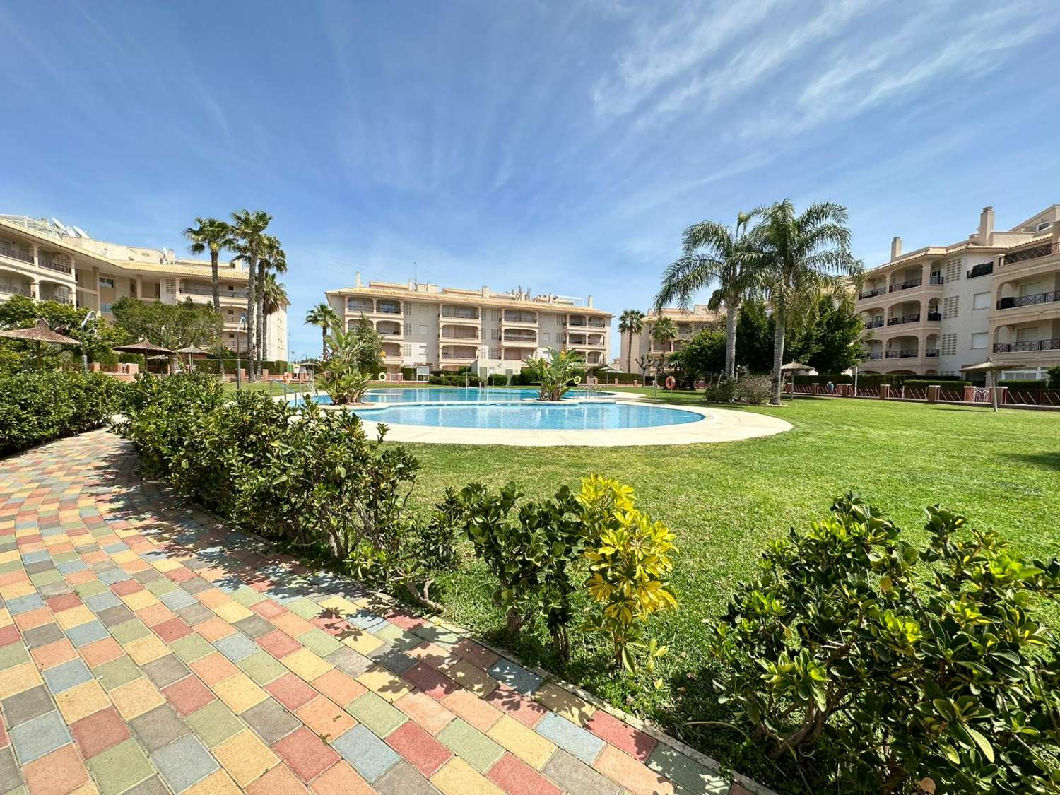 Apartamento de 2 dormitorios y 2 baños