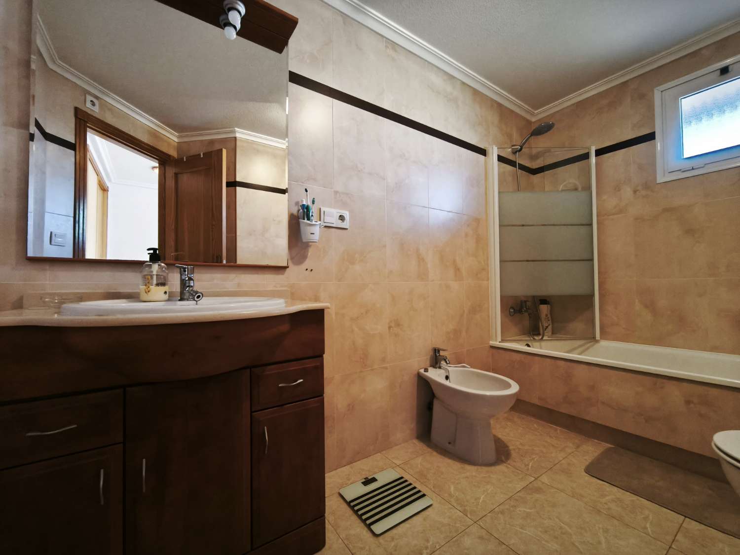 Apartamento de 2 dormitorios y 2 baños