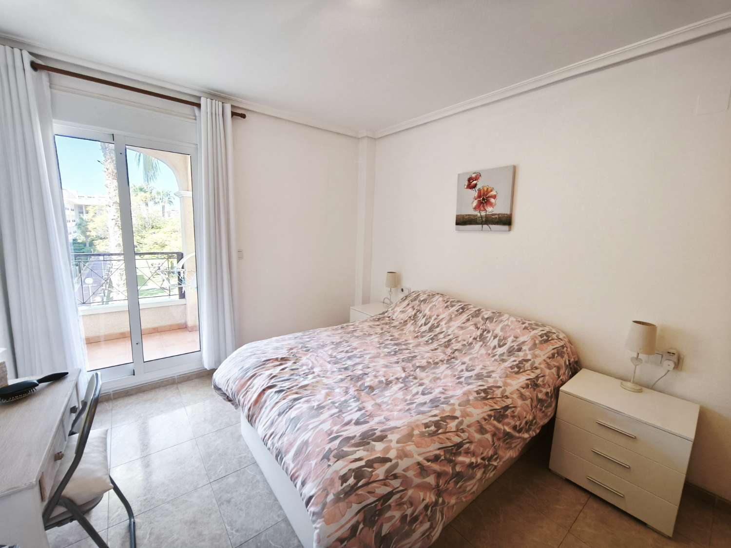 Apartamento de 2 dormitorios y 2 baños