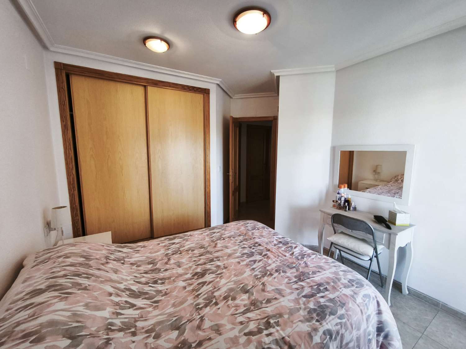 Apartamento de 2 dormitorios y 2 baños