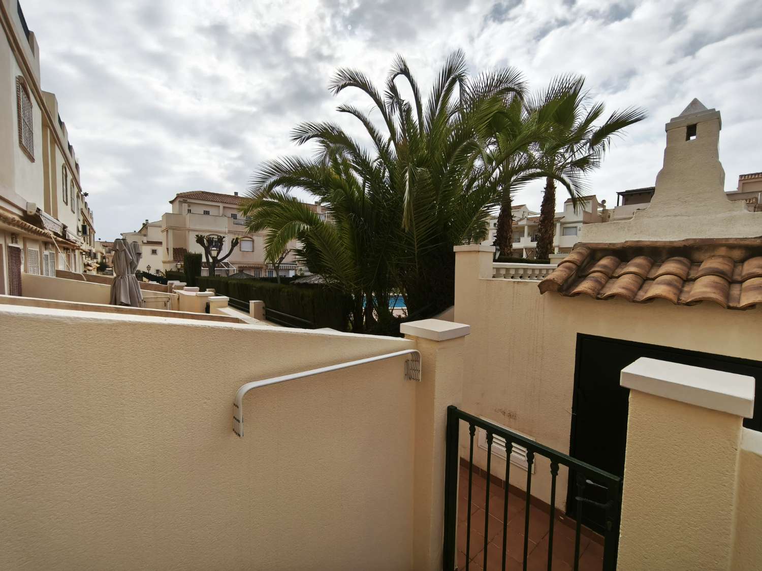 Charmant duplex de 2 chambres et 2 salles de bains à Gran Alacant