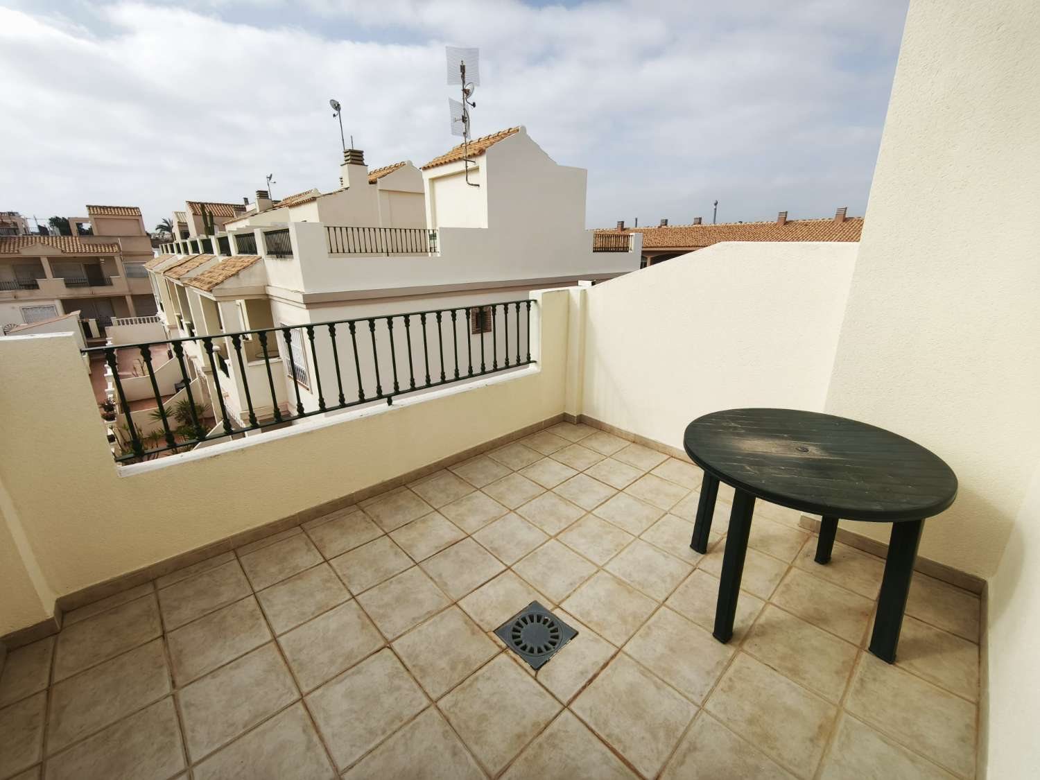 Charmant duplex de 2 chambres et 2 salles de bains à Gran Alacant
