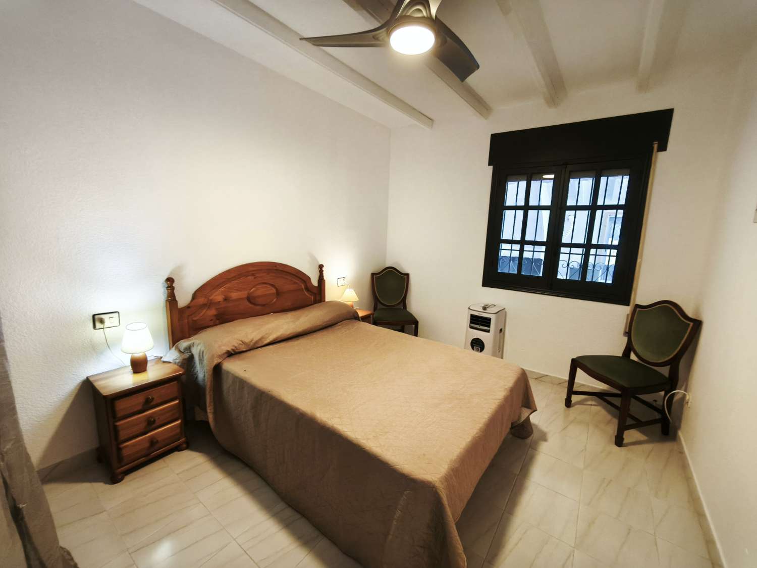 Schöner Bungalow mit 2 Schlafzimmern und 1 Badezimmer in Las Chismosas