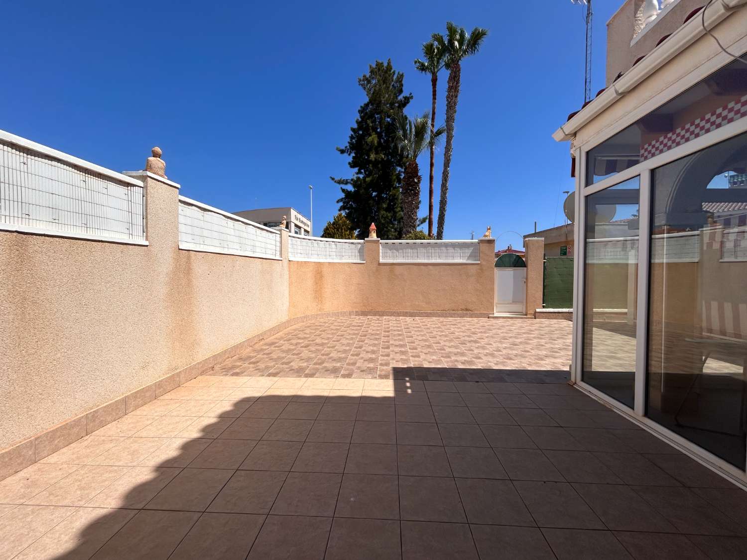 Beau duplex 3 chambres, 2 salle de bain à Zeniamar 2 sur Orihuela costa