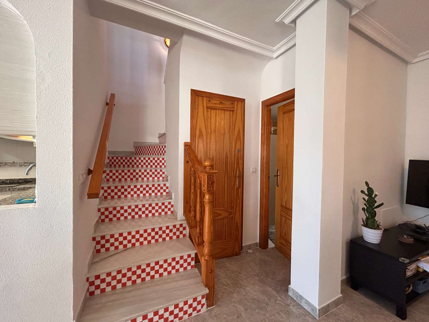 Beau duplex 3 chambres, 2 salle de bain à Zeniamar 2 sur Orihuela costa