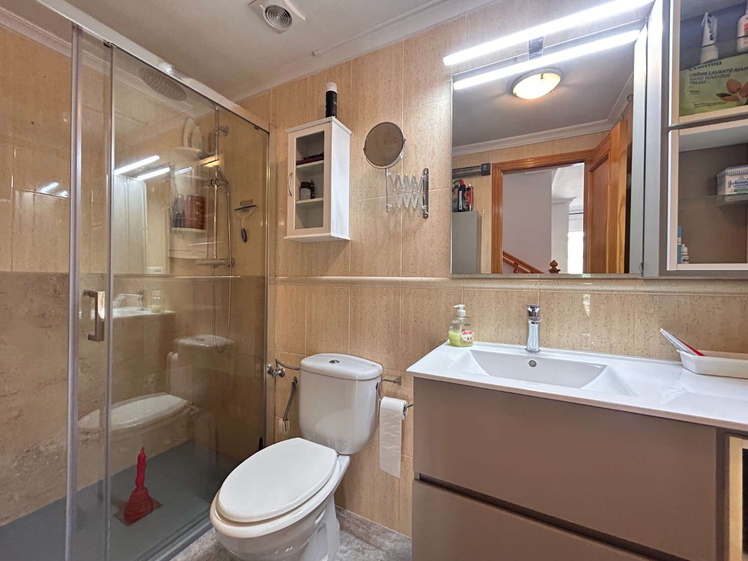 Beau duplex 3 chambres, 2 salle de bain à Zeniamar 2 sur Orihuela costa