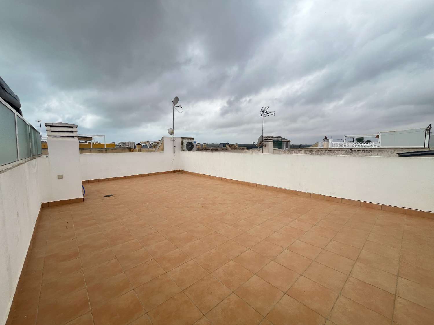 Apartamento de 2 Dormitorios con Solarium en Guardamar del Segura