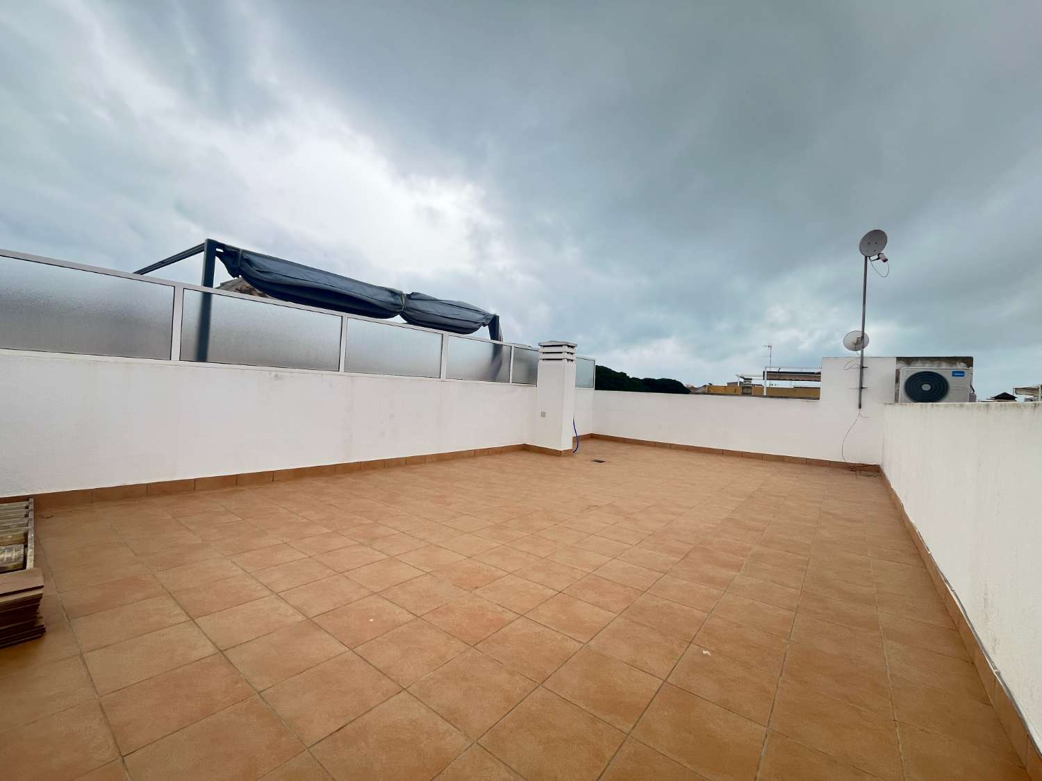 Apartamento de 2 Dormitorios con Solarium en Guardamar del Segura
