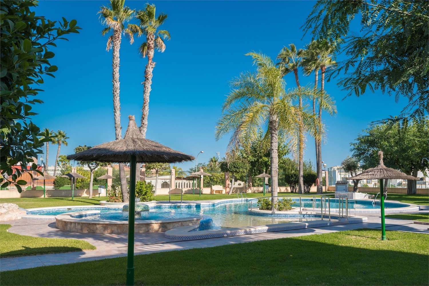 Precioso apartamento en Al Andalus 2