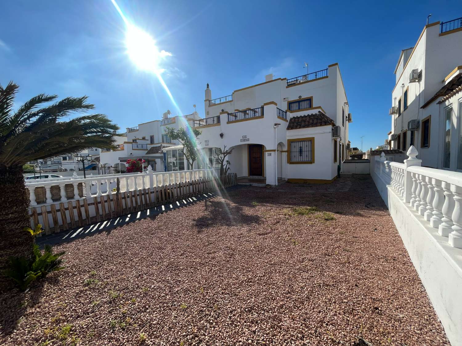 Perfekt bungalow med tre soverom i Orihuela-Costa