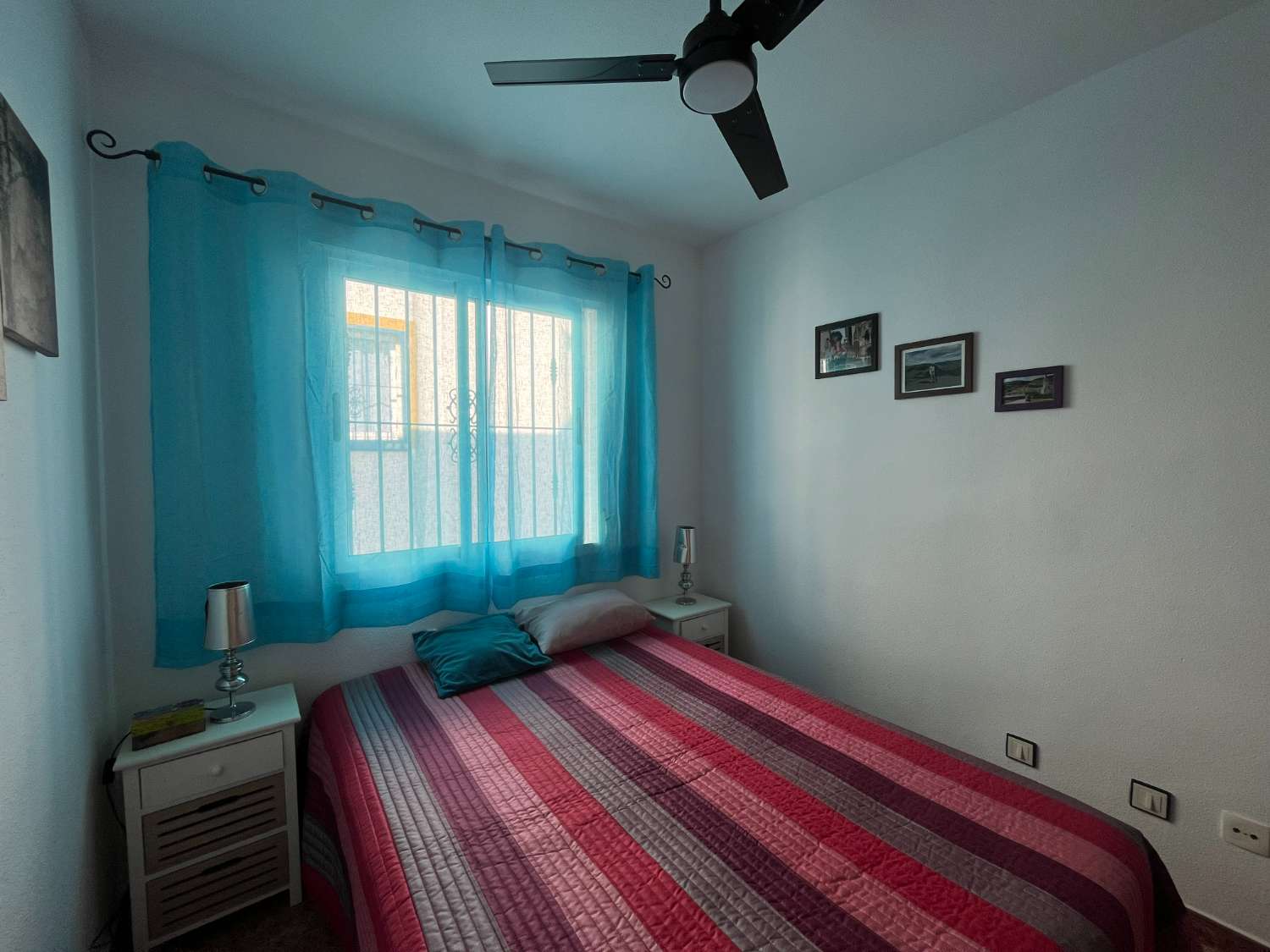 Perfekt bungalow med tre soverom i Orihuela-Costa