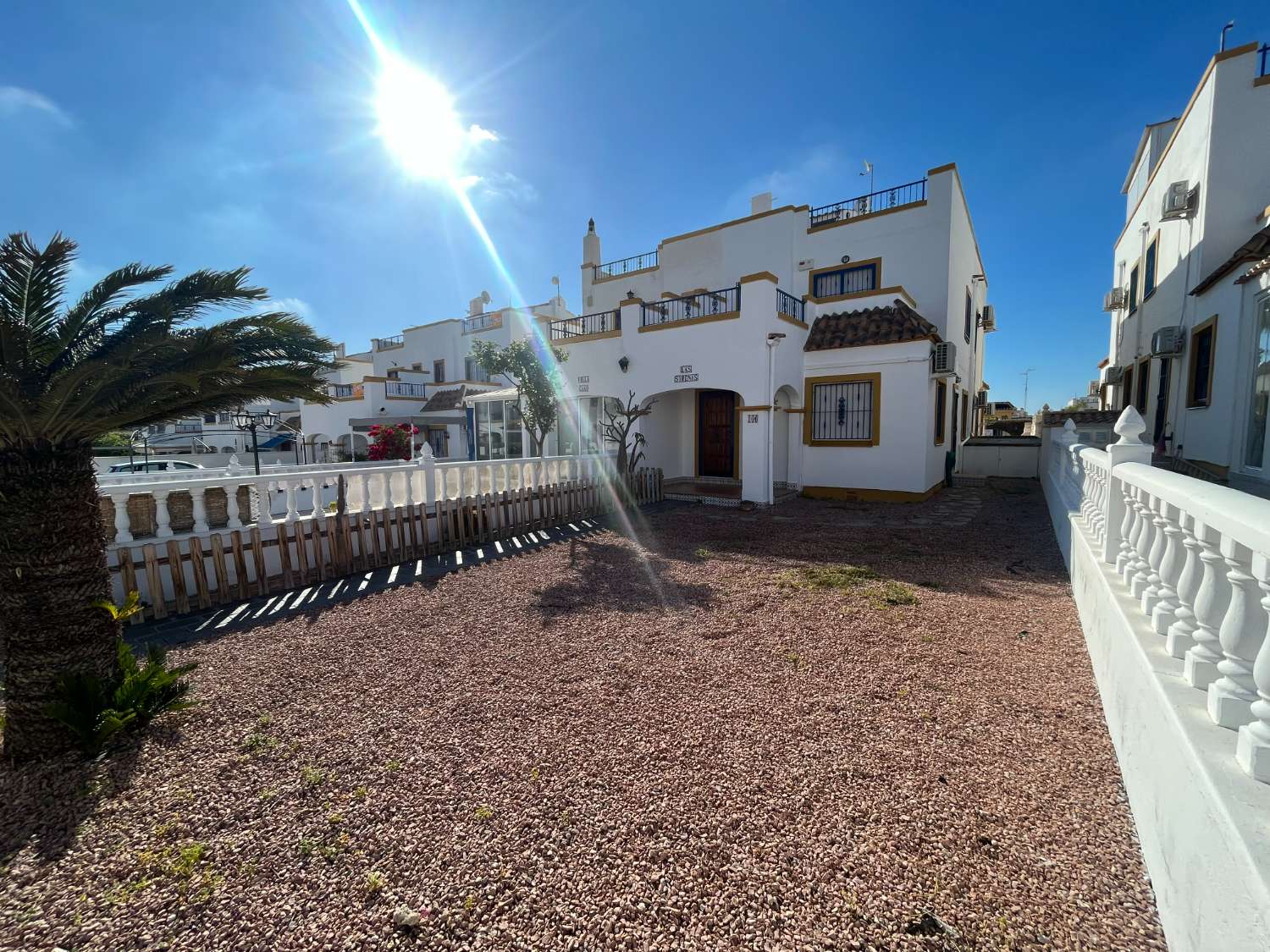 Perfekt bungalow med tre soverom i Orihuela-Costa