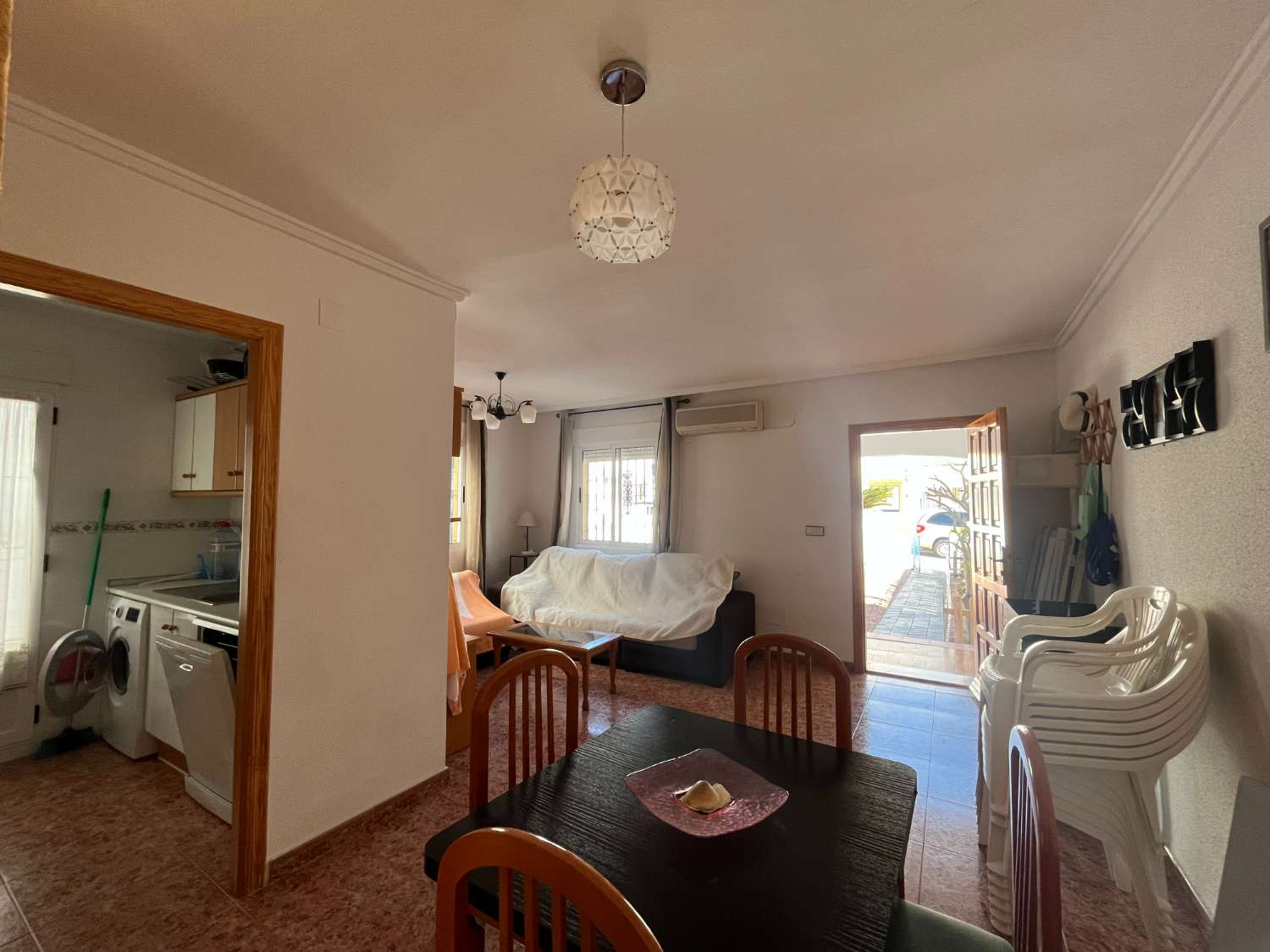 Perfekt bungalow med tre soverom i Orihuela-Costa