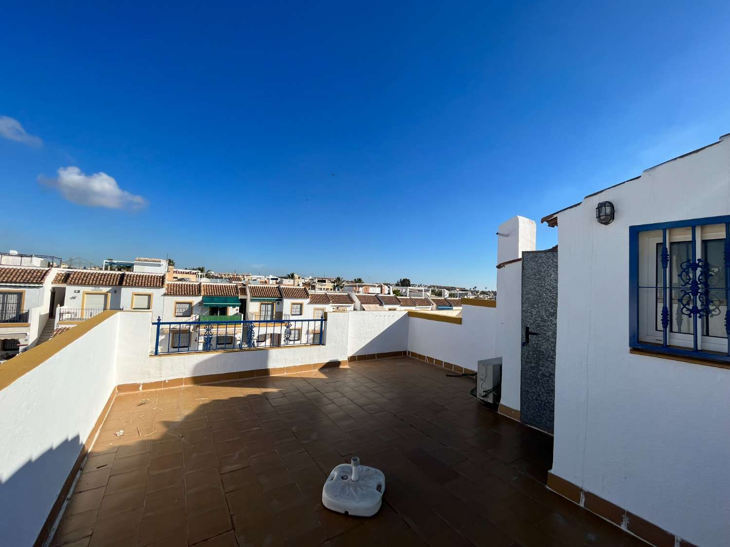 Perfekt bungalow med tre soverom i Orihuela-Costa
