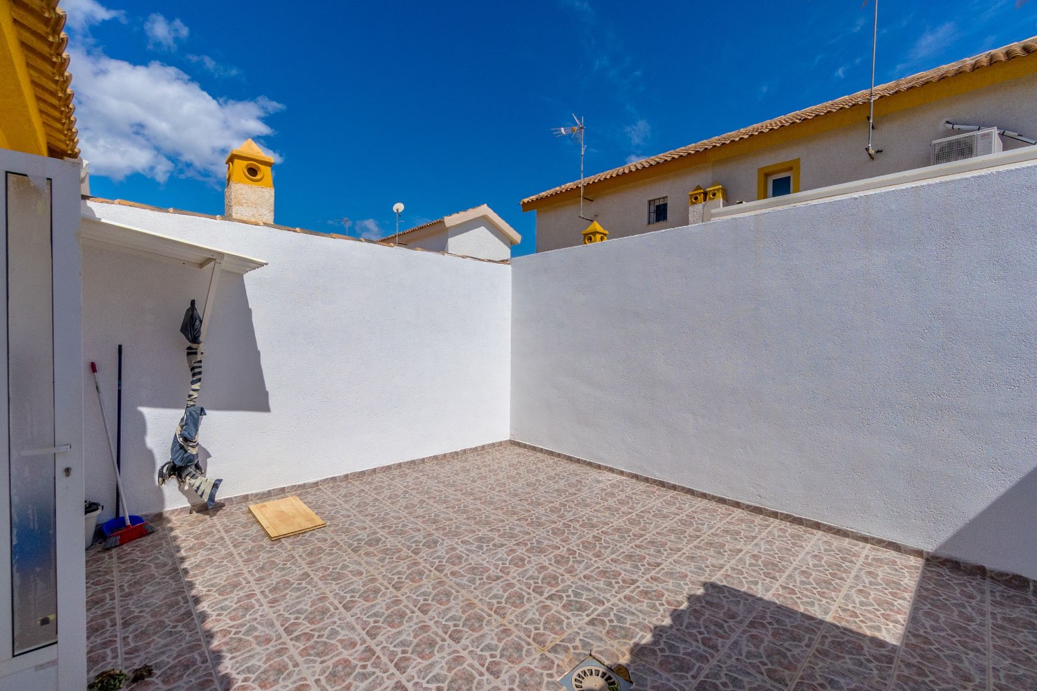 Duplex de 3 dormitorios , 2 baños a 1km de la playa en la Torre de la Horadada