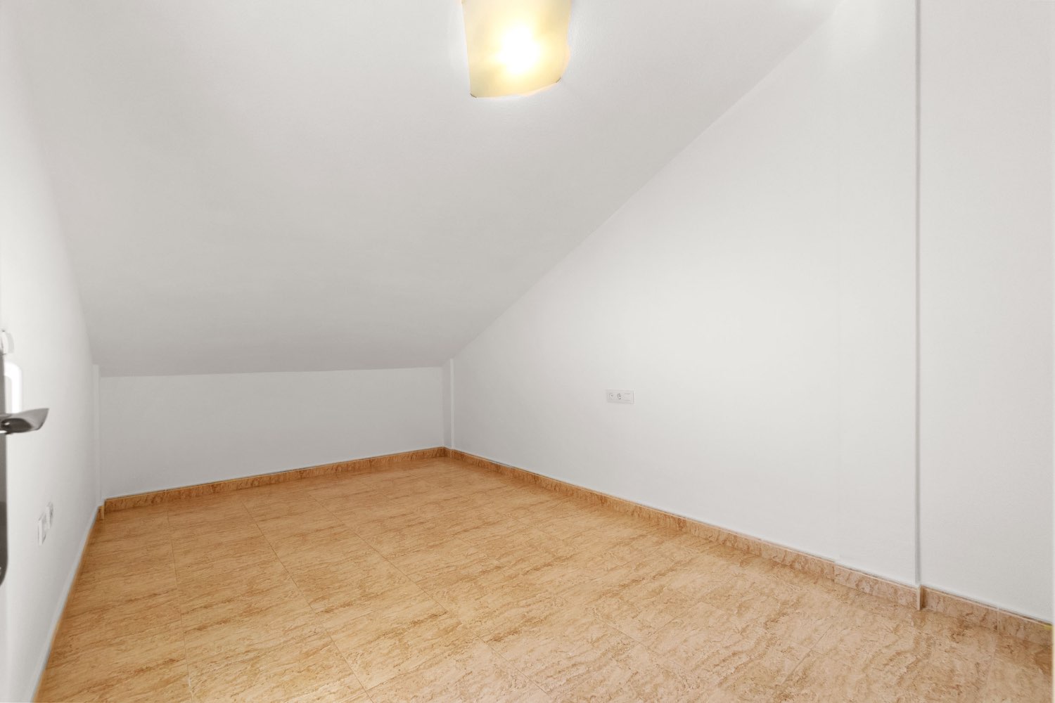 Duplex de 3 dormitorios , 2 baños a 1km de la playa en la Torre de la Horadada