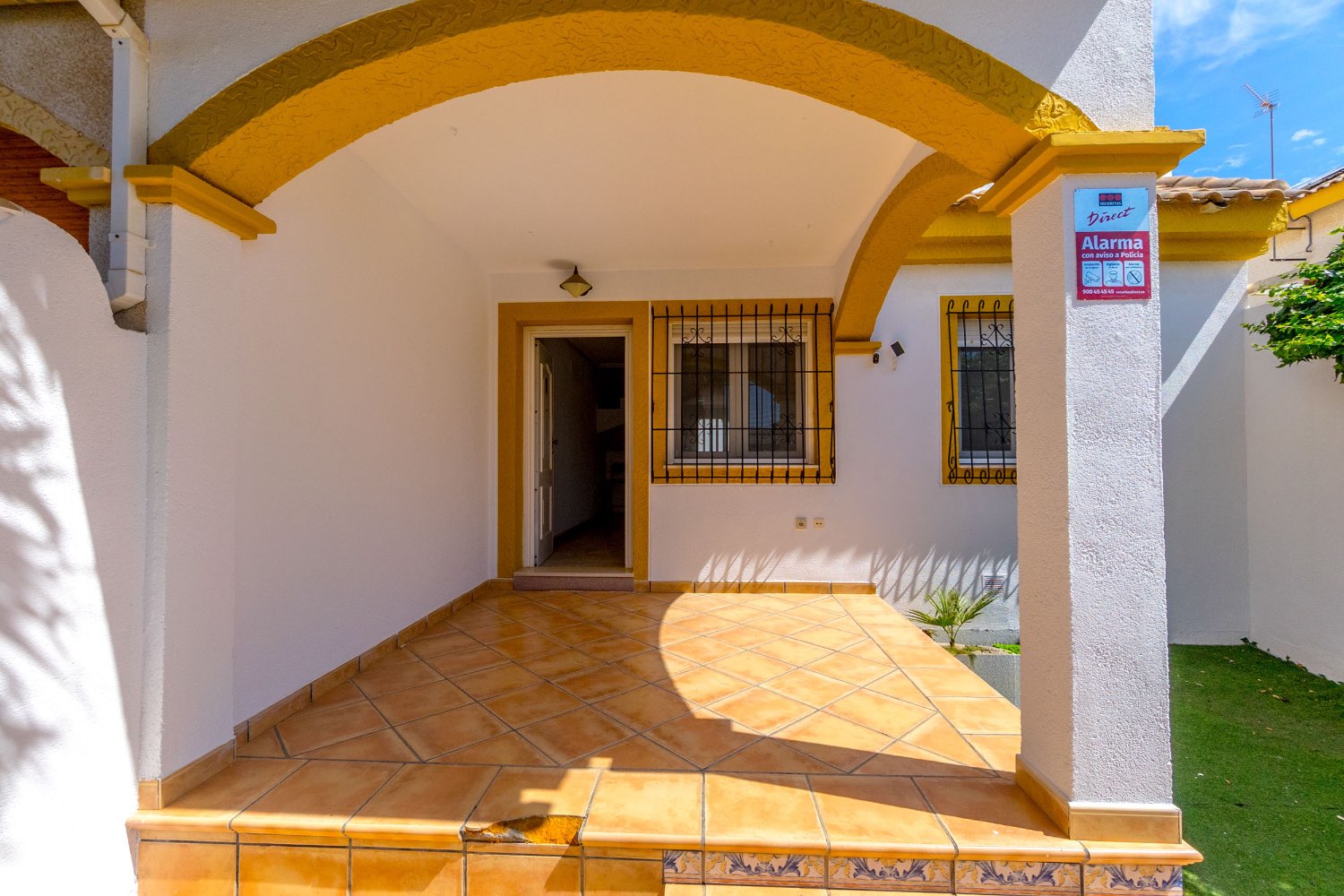 Duplex de 3 dormitorios , 2 baños a 1km de la playa en la Torre de la Horadada