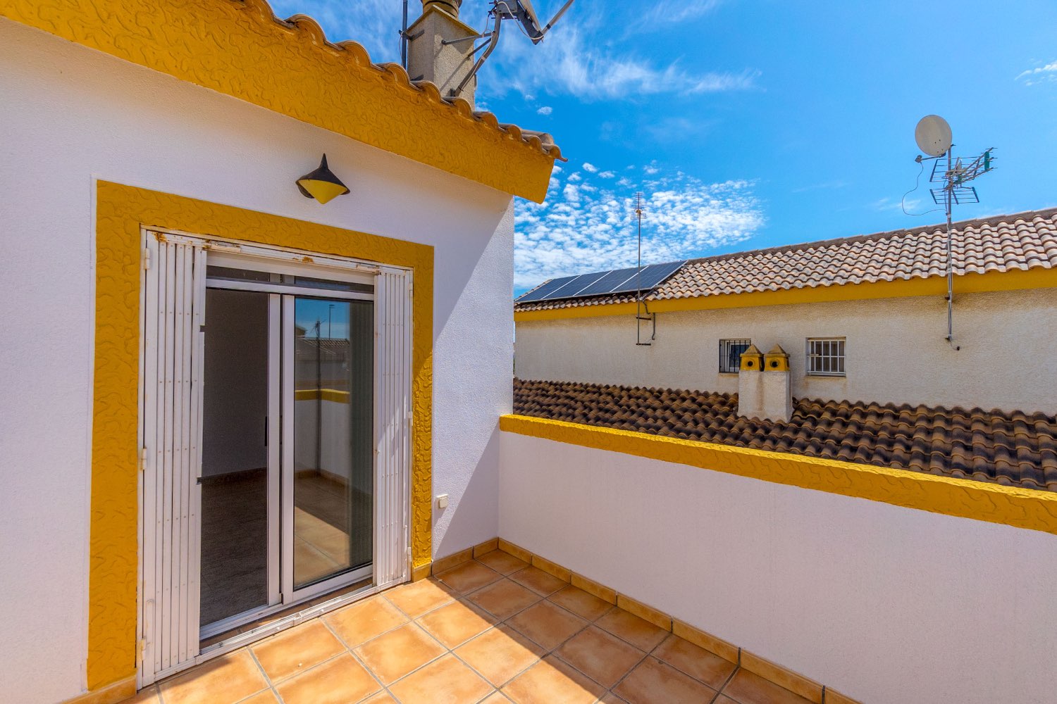Duplex de 3 dormitorios , 2 baños a 1km de la playa en la Torre de la Horadada