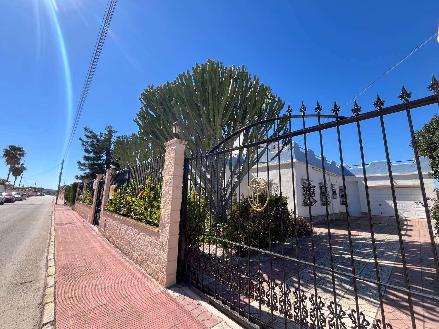 Vakker villa i Torrevieja med 4 soverom og 4 bad.