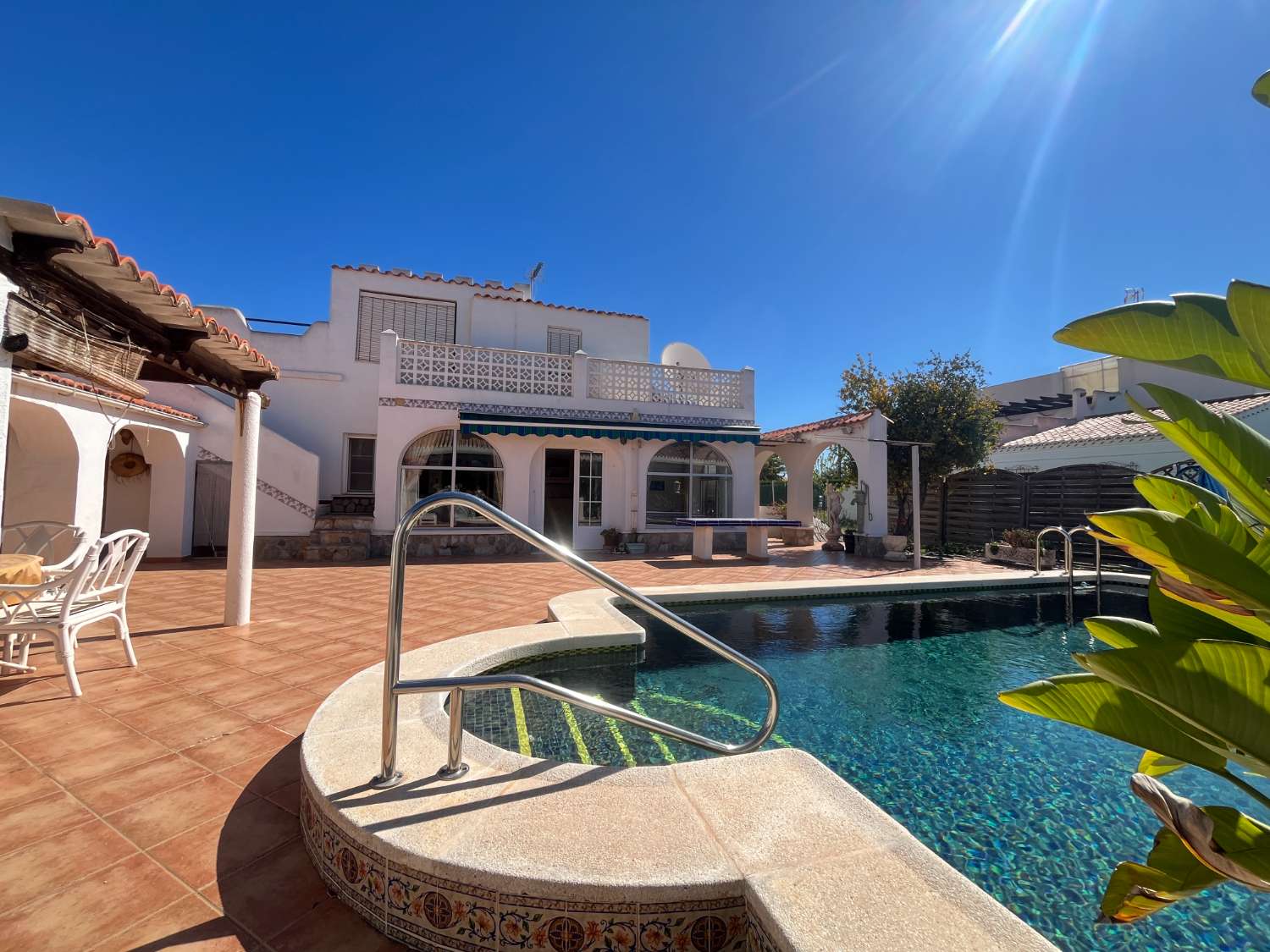 Vakker villa i Torrevieja med 4 soverom og 4 bad.