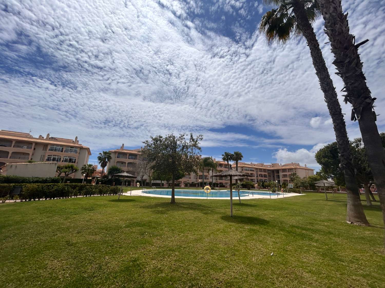 Beautiful topfloor apartment in popular Laguna Golf