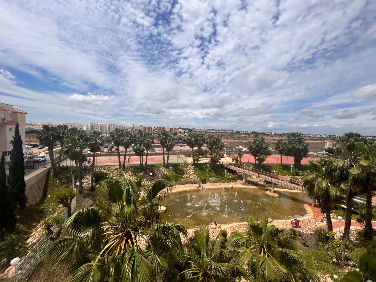 Beautiful topfloor apartment in popular Laguna Golf