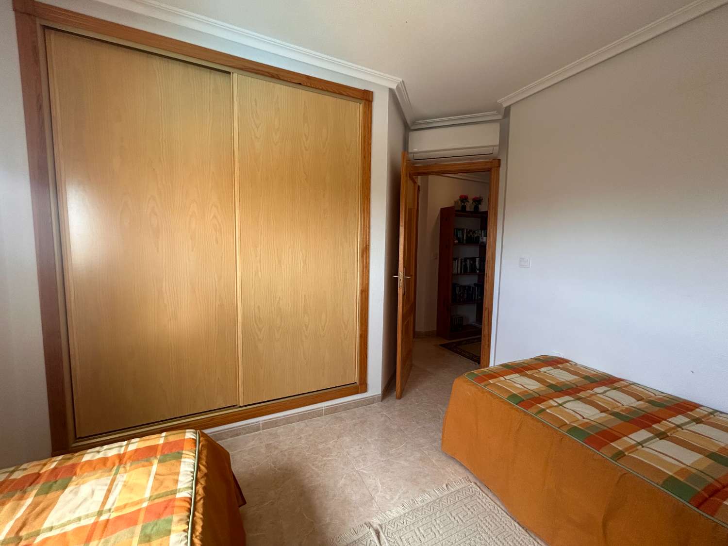 Beautiful topfloor apartment in popular Laguna Golf