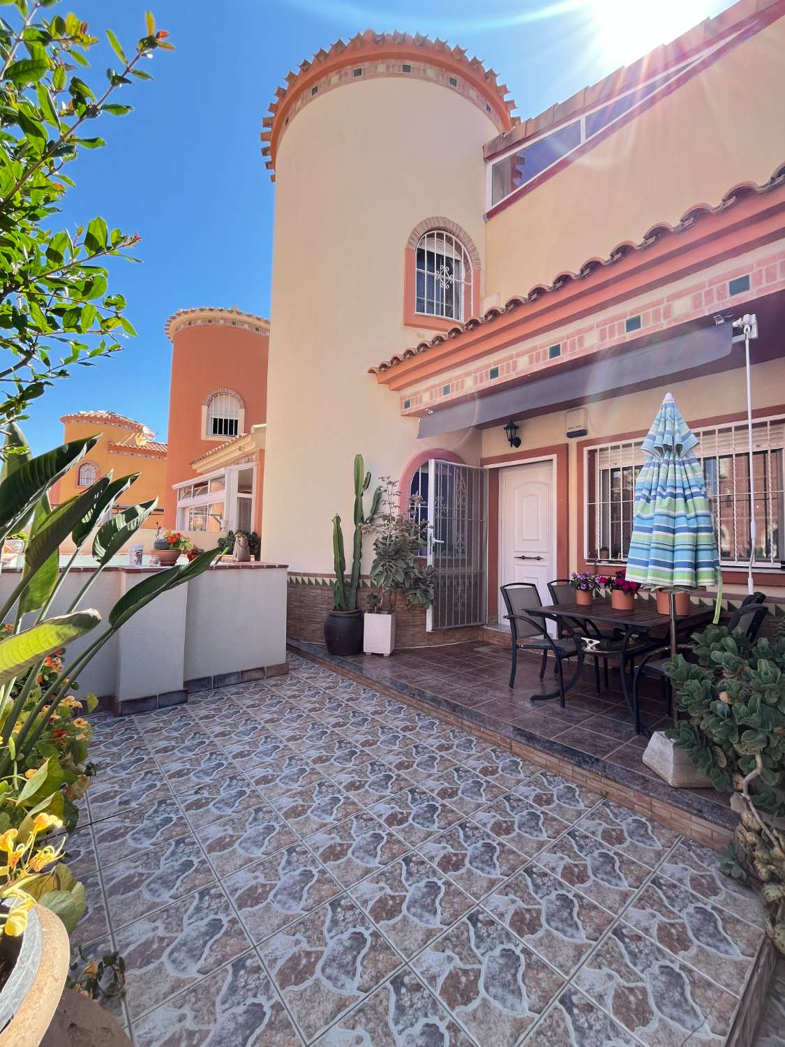 Rodinný dům v prodeji in Playa Flamenca (Orihuela)