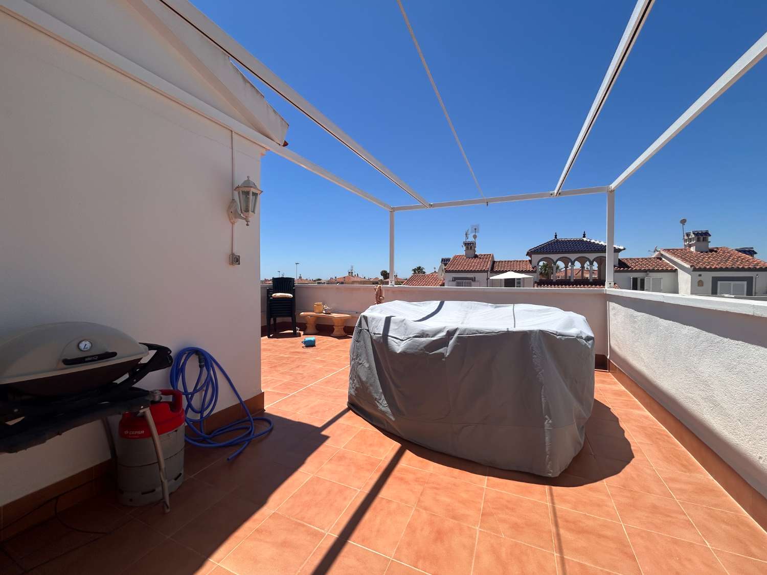 Precioso apartamento con vistas al mar en Zeniamar 3