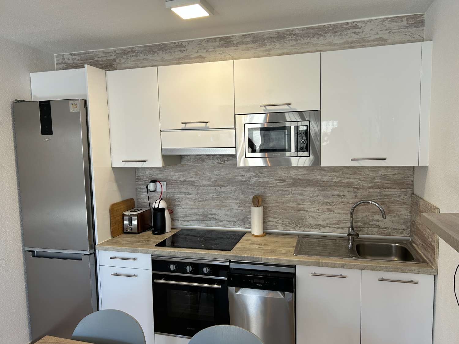Bungalow de 3 dormitorios, 1 baño, 1 piscina comunitaria totalmente reformado en Los Altos ( Torrevieja )
