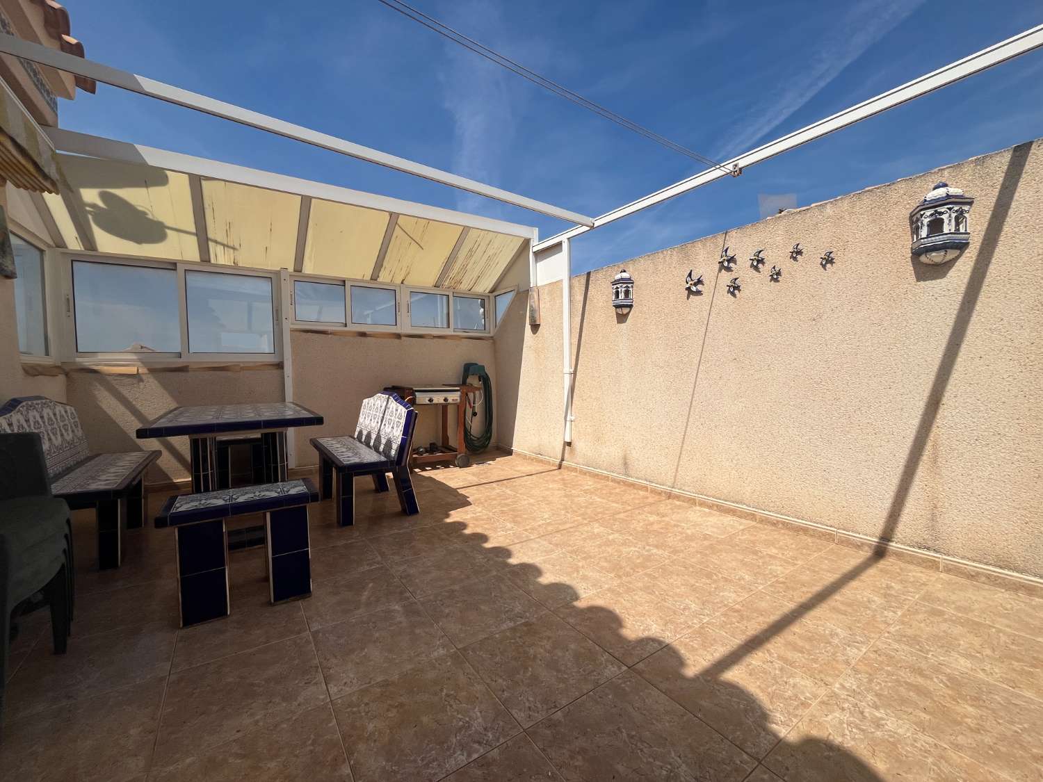 Precioso apartamento con vistas al mar y garaje