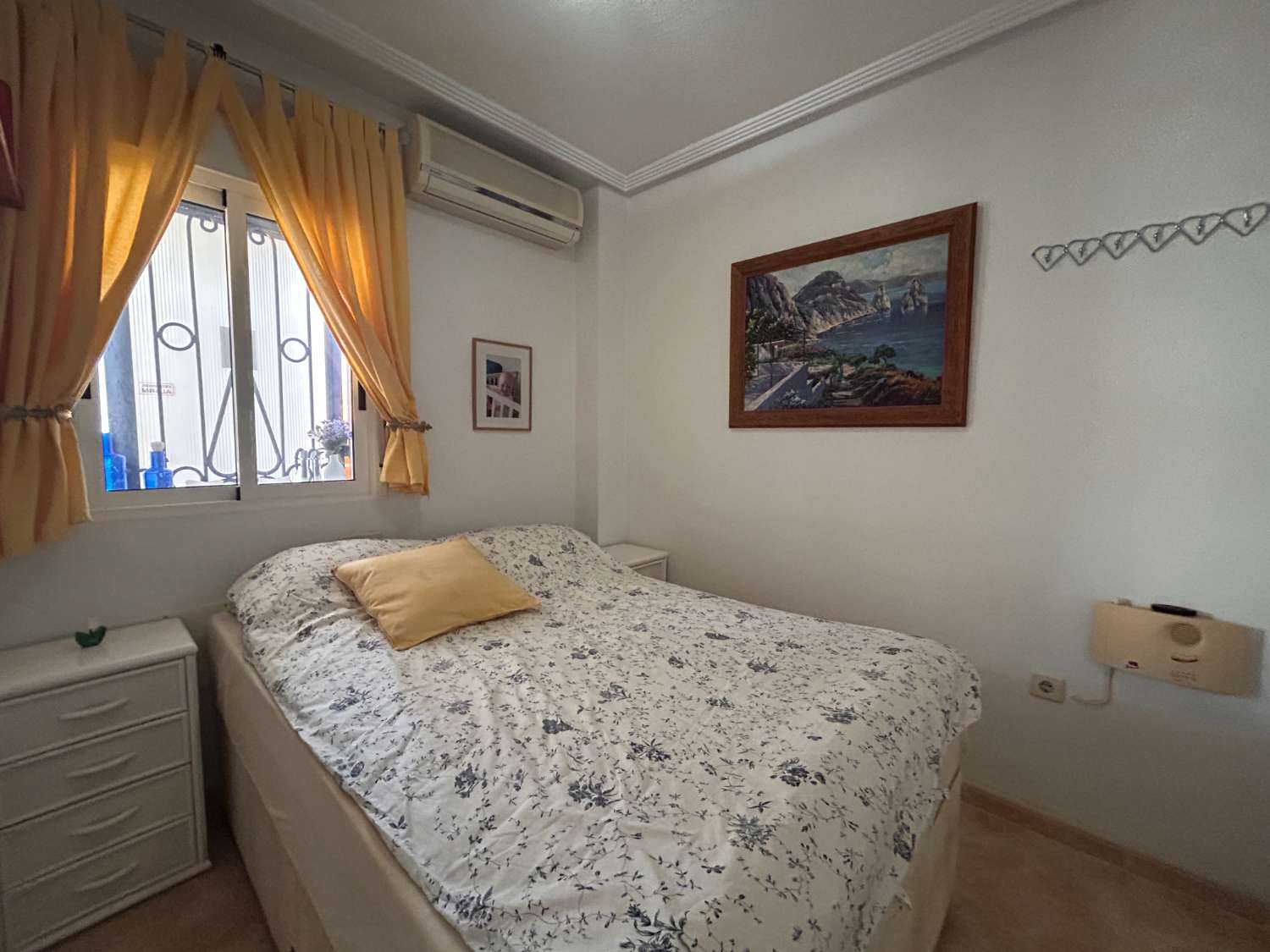 Precioso apartamento con vistas al mar y garaje