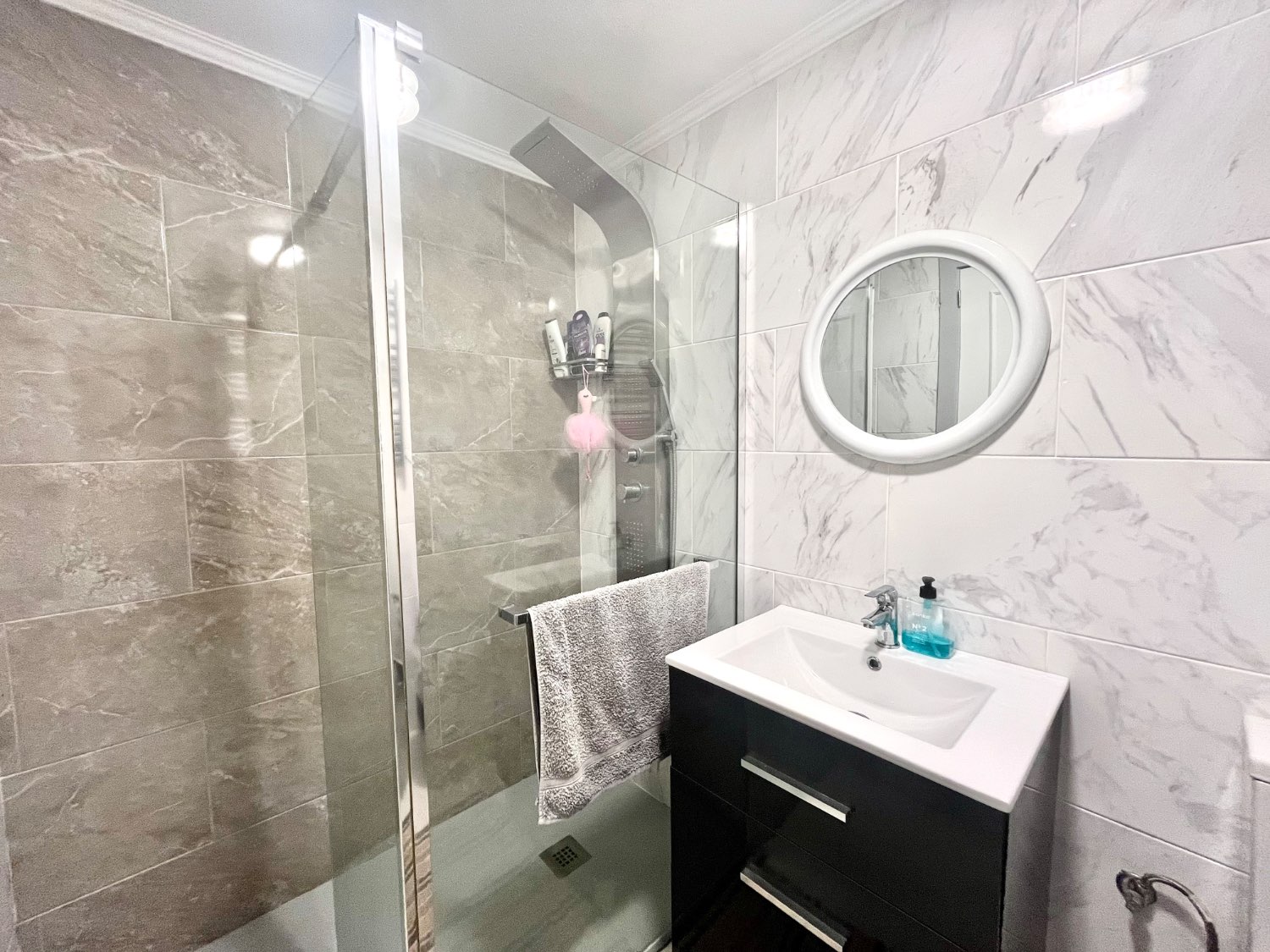 Apartamento en planta baja  de 2 dormitorios y 1 baño en La Florida