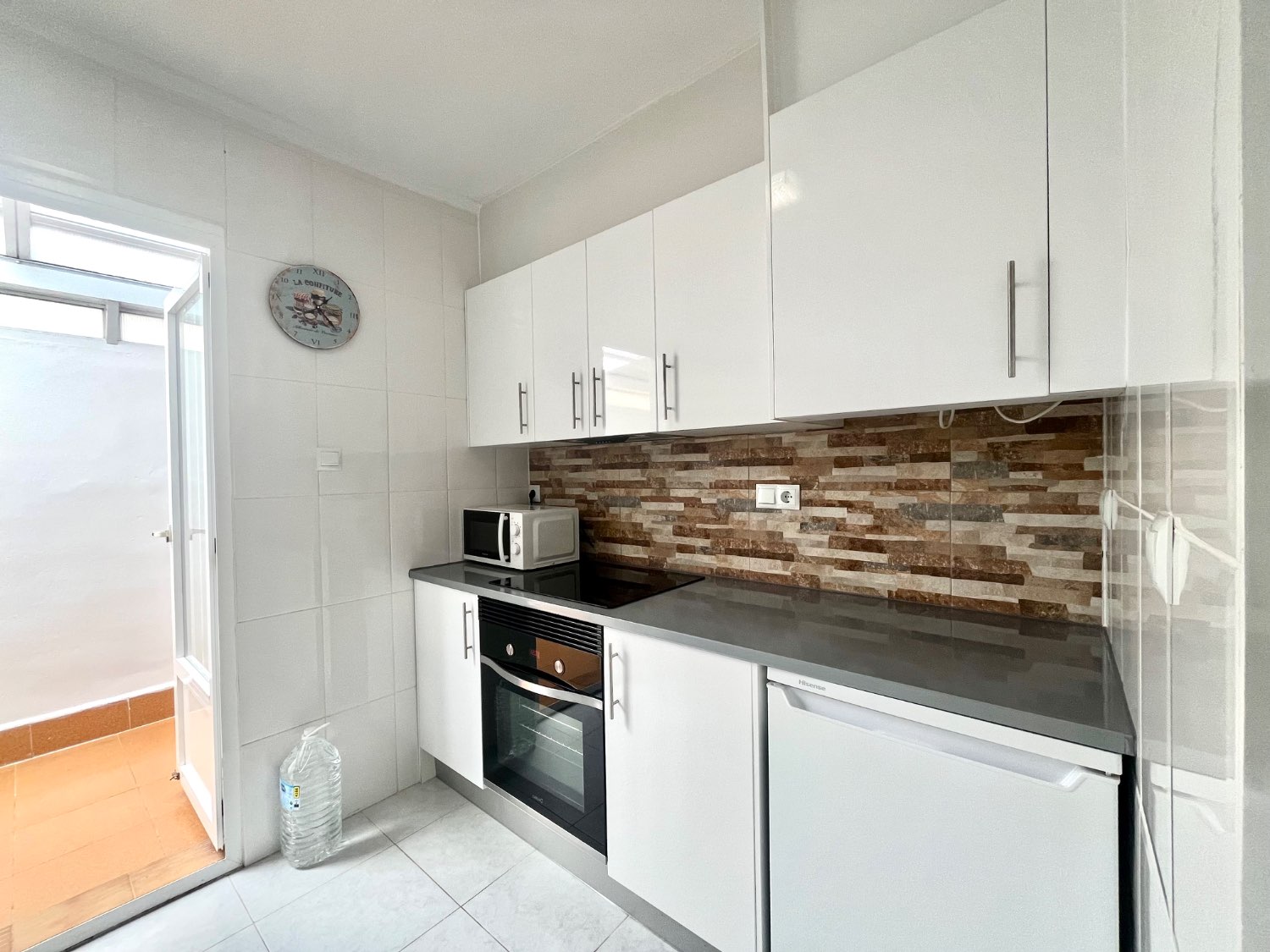 Apartamento en planta baja  de 2 dormitorios y 1 baño en La Florida