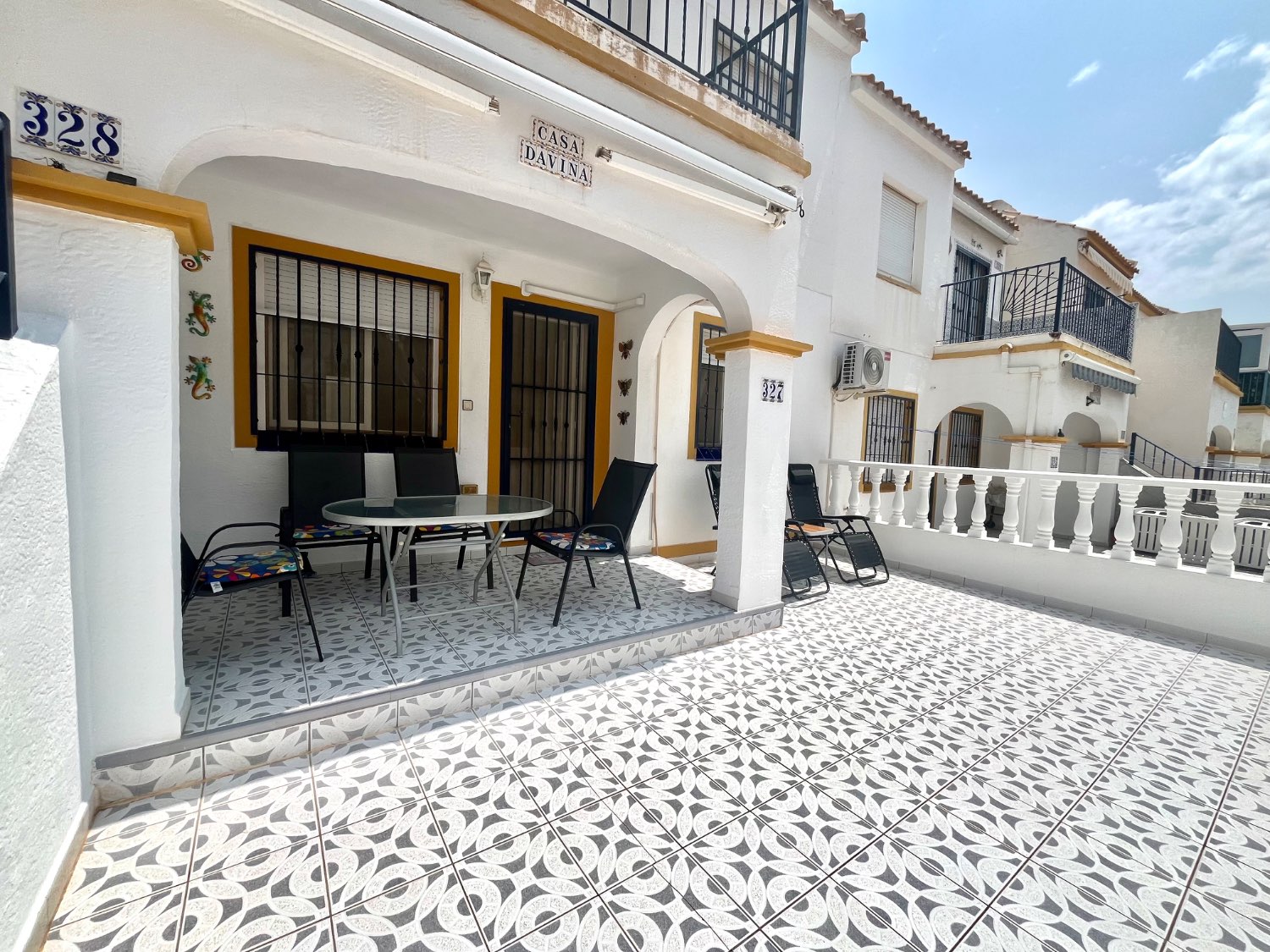 Apartamento en planta baja  de 2 dormitorios y 1 baño en La Florida