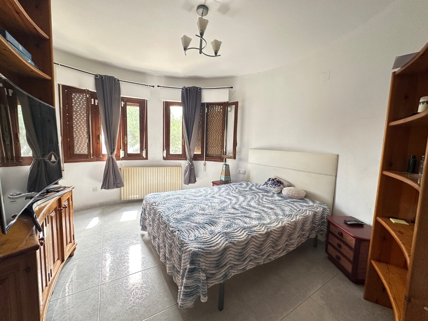 Espectacular chalet independiente con piscina privada en Las Filipinas, Villamartín