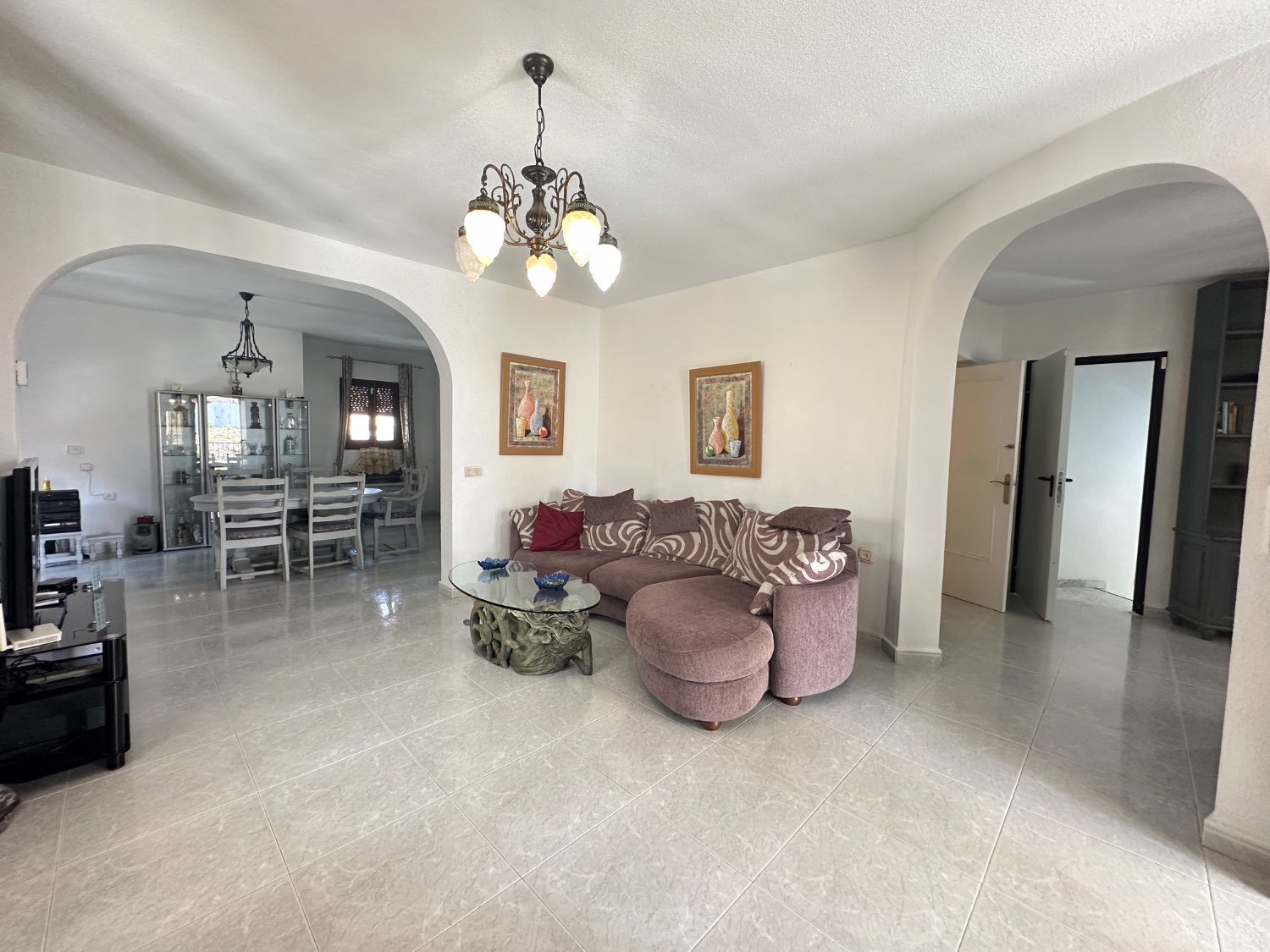 Espectacular chalet independiente con piscina privada en Las Filipinas, Villamartín