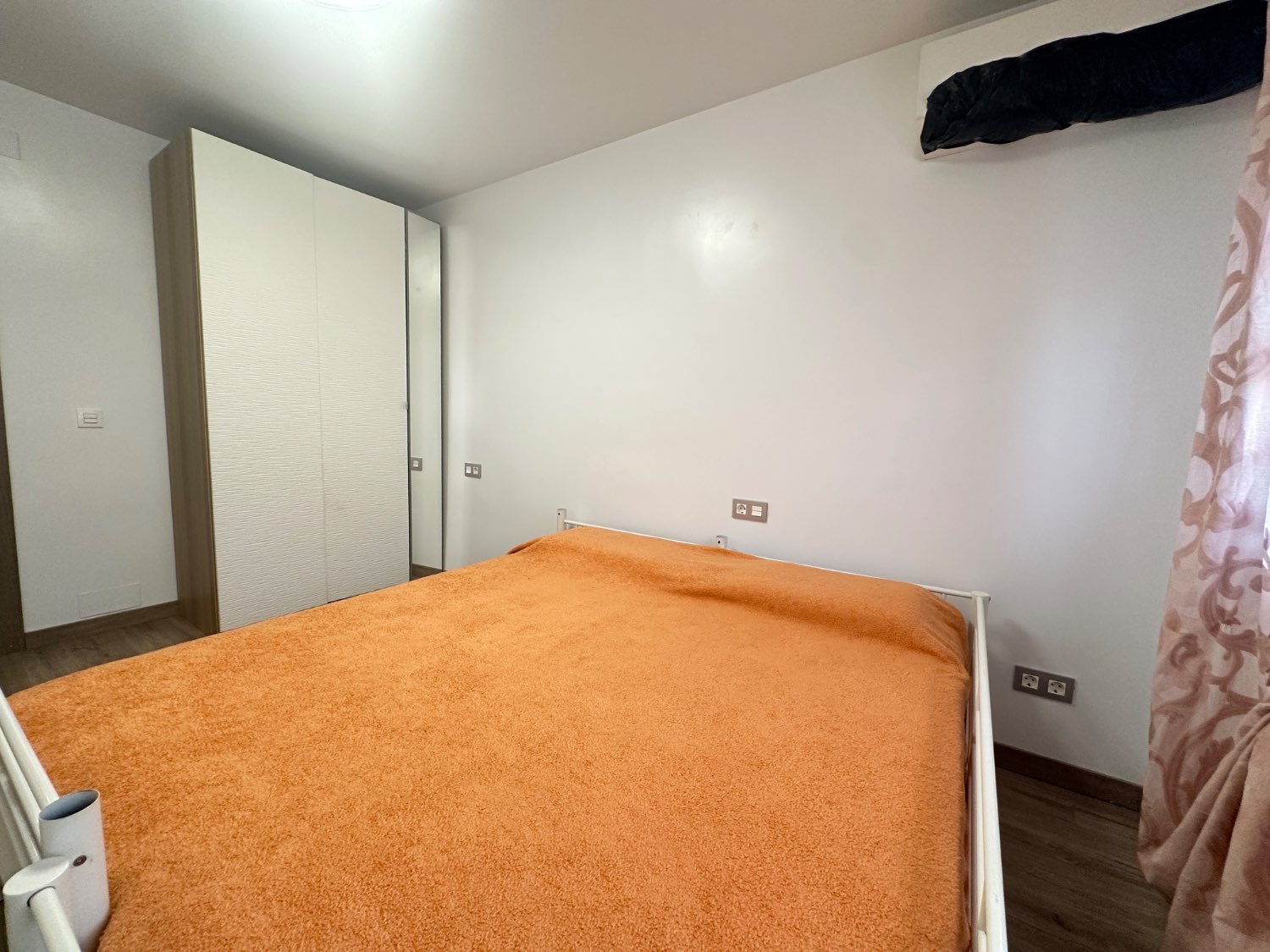 Duplex en Torrevieja con 2 dormitorios + 2 baños completamente reformado