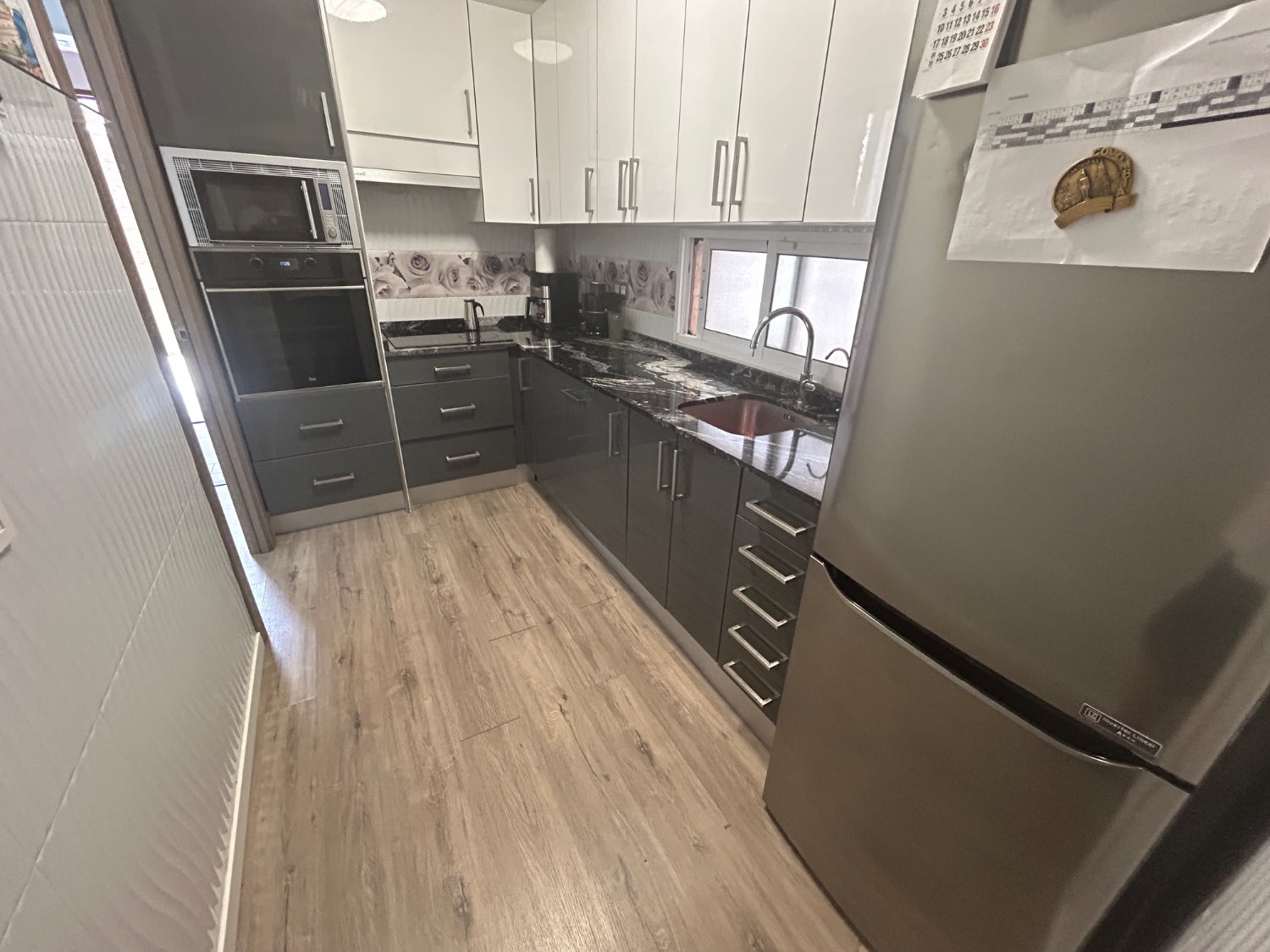 Duplex en Torrevieja con 2 dormitorios + 2 baños completamente reformado
