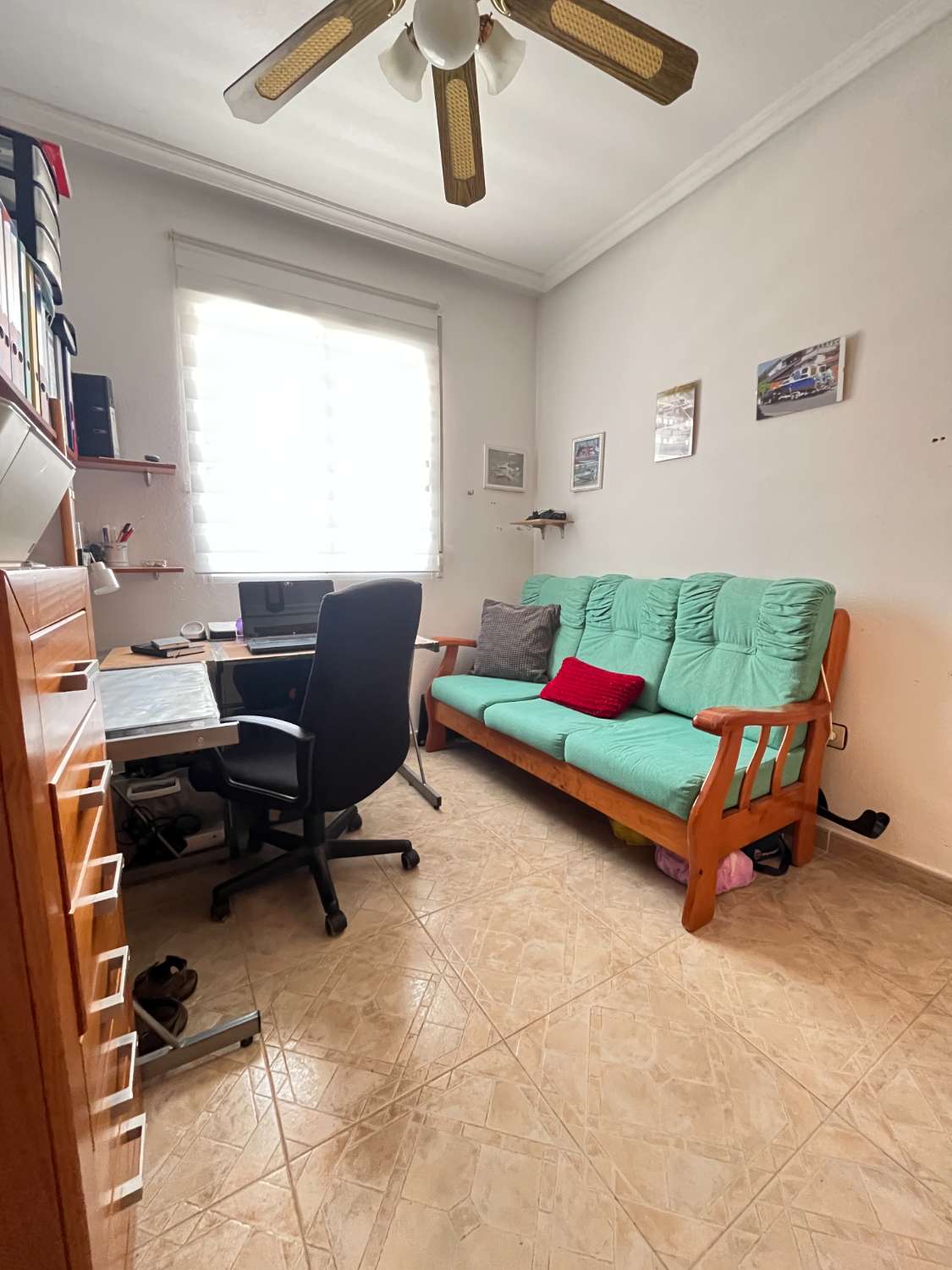 Preciosa Vivienda Tipo Quad de 3 Dormitorios y 2 Baños con Piscina Comunitaria en Comunidad Cerrada – Playa Flamenca