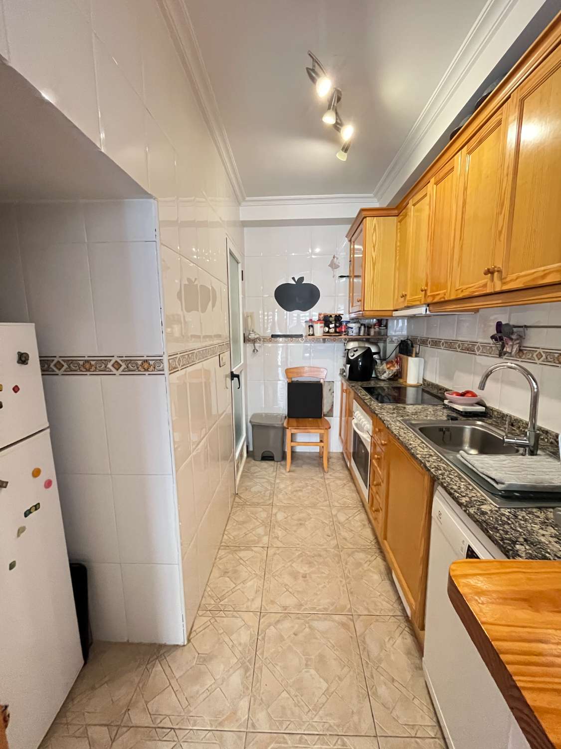 Preciosa Vivienda Tipo Quad de 3 Dormitorios y 2 Baños con Piscina Comunitaria en Comunidad Cerrada – Playa Flamenca
