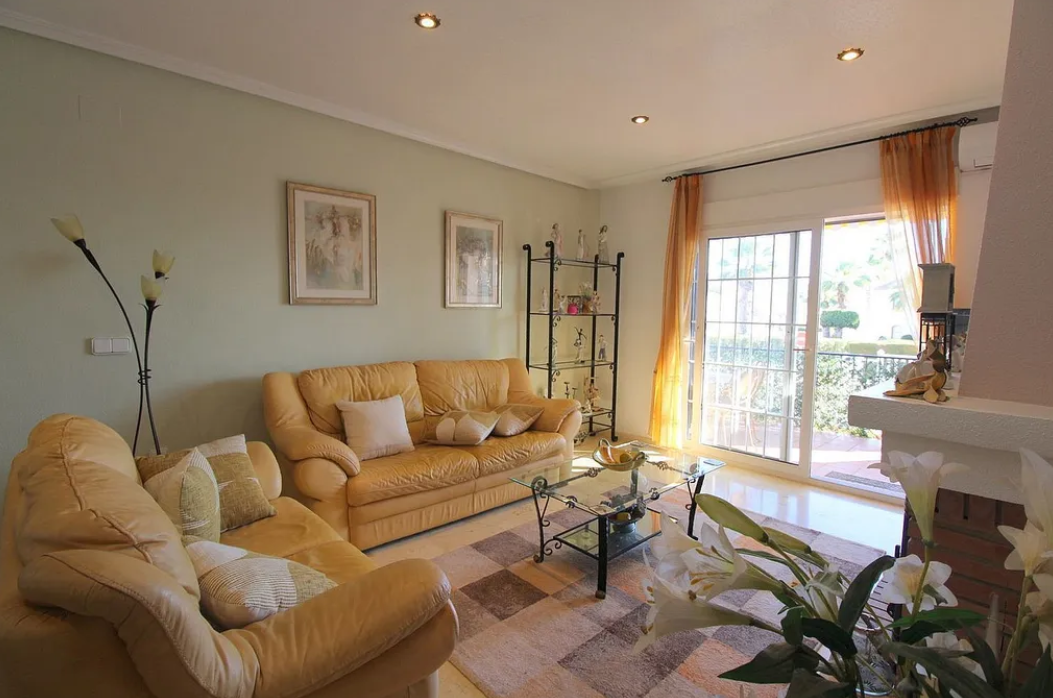 Dvoupatrový domek v prodeji in Lomas de Cabo Roig-Los Dolses (Orihuela)